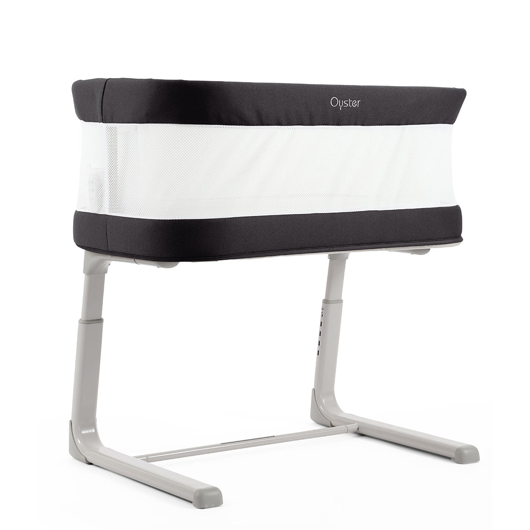 Oyster Wiggle Crib- Carbonite