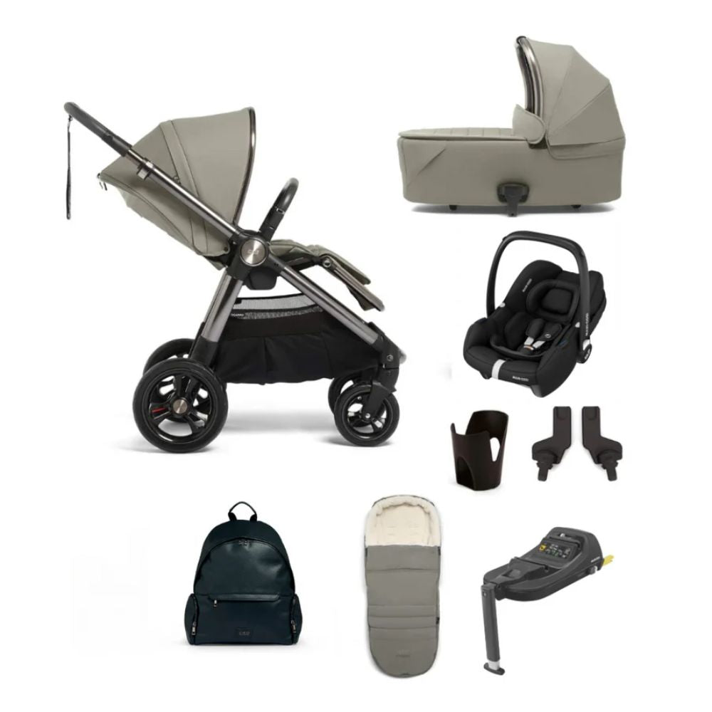 Mamas & Papas Ocarro with Cabrio and Base