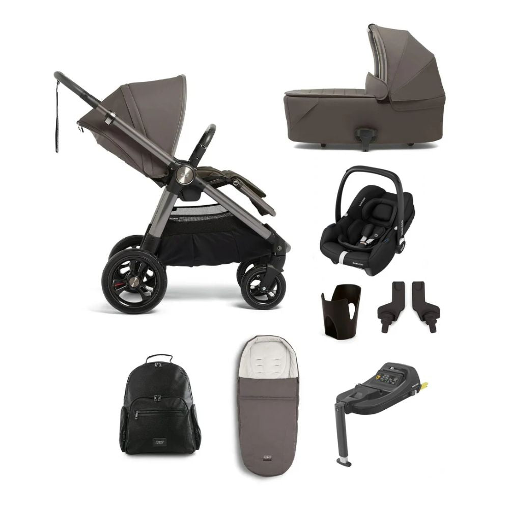 Mamas & Papas Ocarro with Cabrio and Base